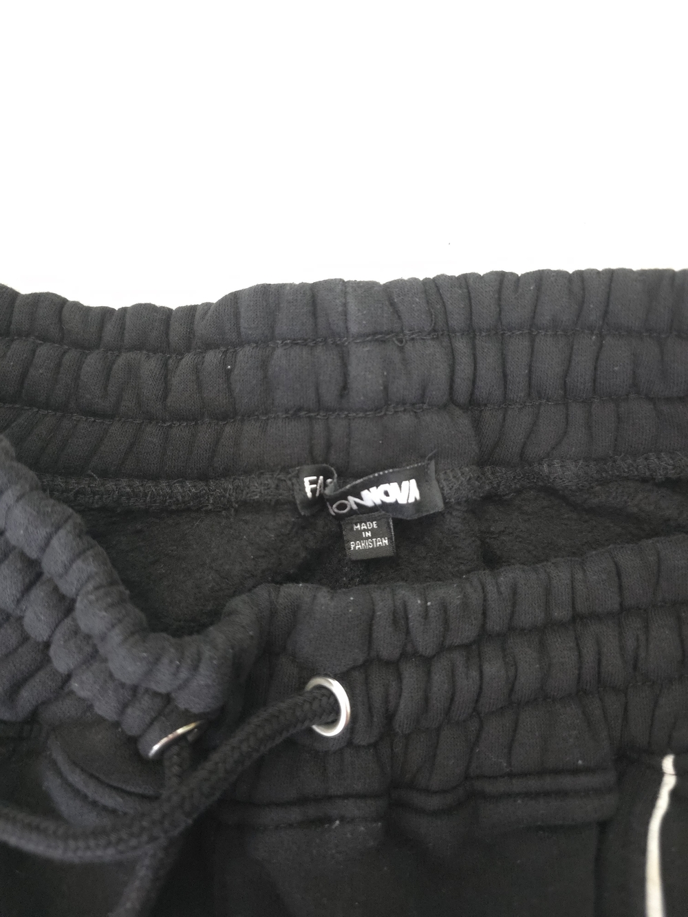 Fashion Nova Black Zip-Up Cropped Sweatshirt And Sweatpants Set - Picture 11 of 11